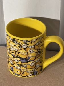 Yellow Minions Mug Despicable Me Coffee Cup 20 Oz Lic. Silver Buffalo